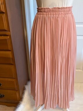 Amazon Chiffon Maxi Skirt Pink Size Medium